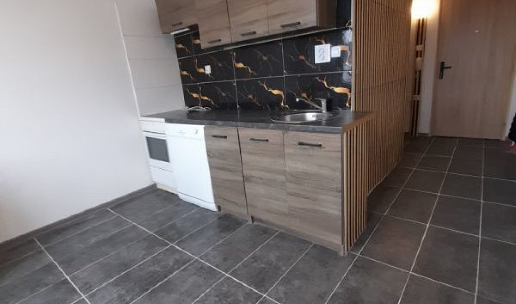 Prodej bytu 1+1 40 m², Loket – náhled fotky 13