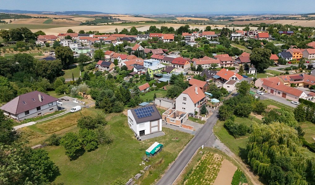Prodej domu 147 m² s pozemkem 1 059 m², Bohdalice-Pavlovice – náhled fotky 3