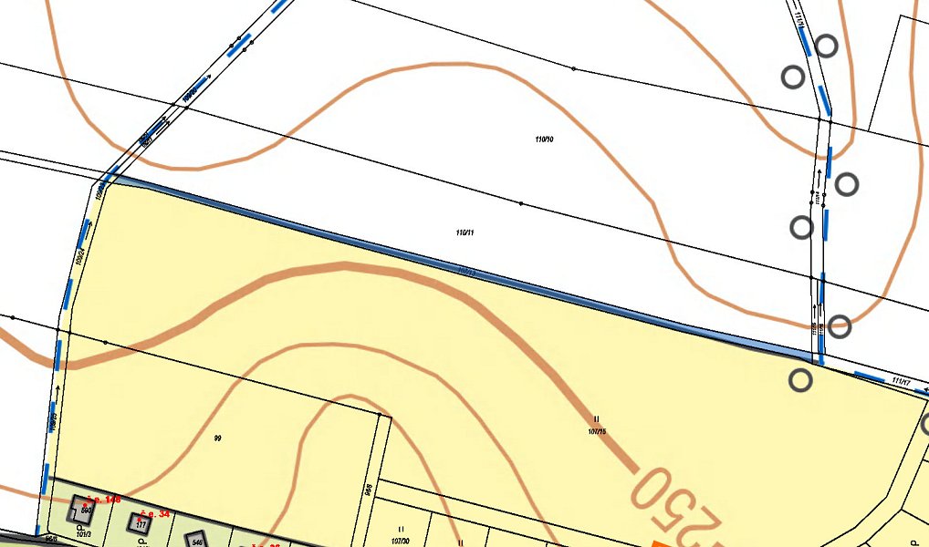Prodej pole 24 m², Hradec Králové – náhled fotky 3
