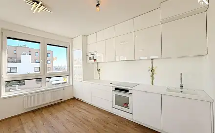 Pronájem bytu 3+kk 75 m²