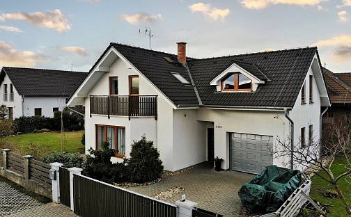 Prodej domu 177 m² s pozemkem 653 m², Ke Strouze, Nymburk