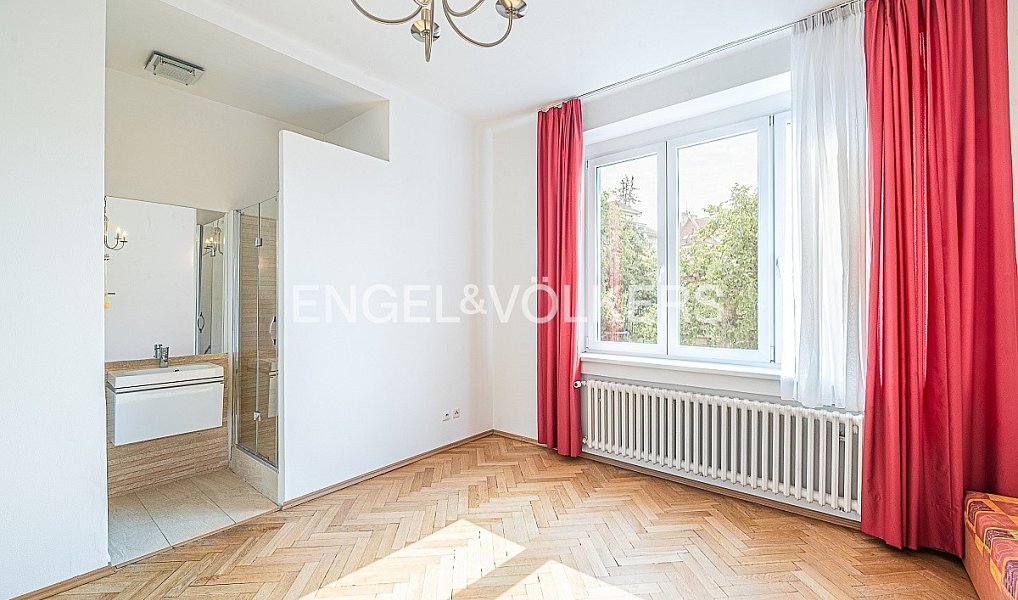Pronájem bytu 4+1 149 m², Praha – náhled fotky 6