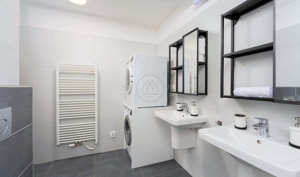 Prodej domu 110 m² s pozemkem 410 m², Lipno nad Vltavou – náhled fotky 17