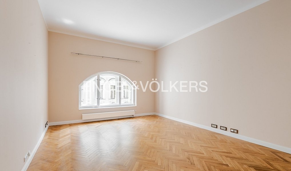 Pronájem bytu 6+kk 210 m², Praha – náhled fotky 6