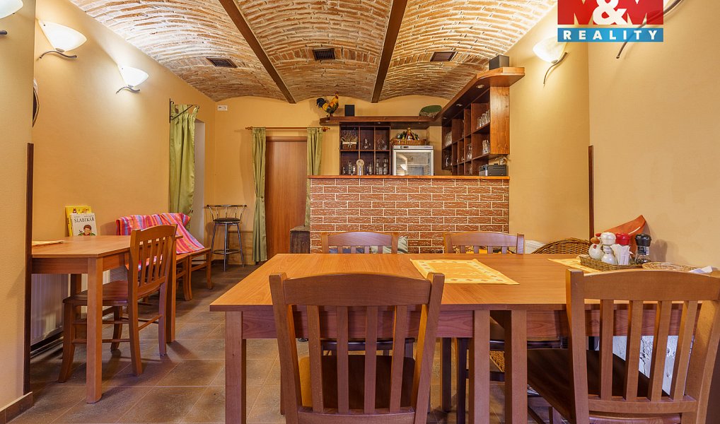 Prodej nájemního domu, činžáku 402 m², Karlovy Vary – náhled fotky 9