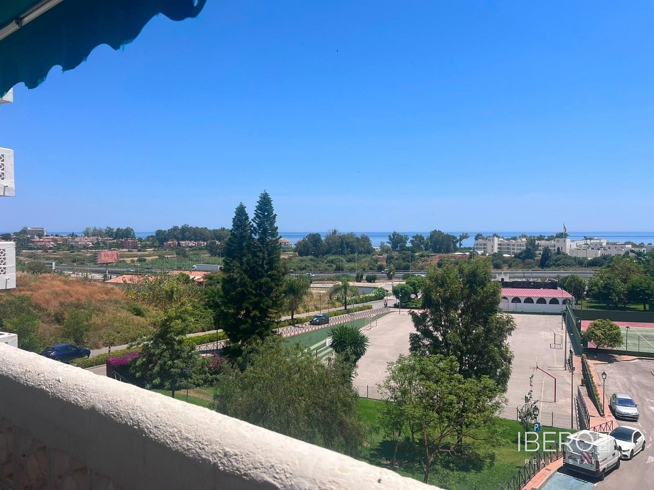 Piso 4+kk – Estepona, Barriada Islas Canarias - Vista 2