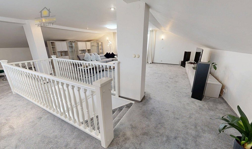 Prodej domu 580 m² s pozemkem 847 m², Rumburk – náhled fotky 15