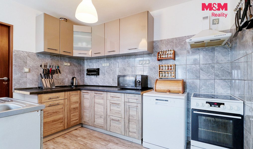 Prodej domu 128 m² s pozemkem 354 m², Kařez – náhled fotky 7