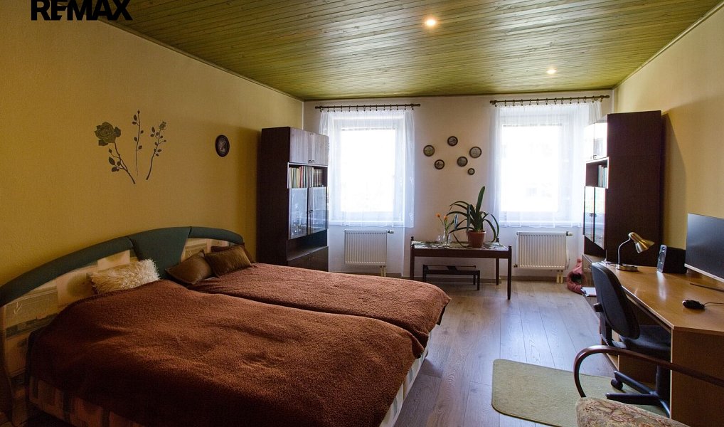 Prodej domu 210 m² s pozemkem 402 m², Černovice – náhled fotky 20
