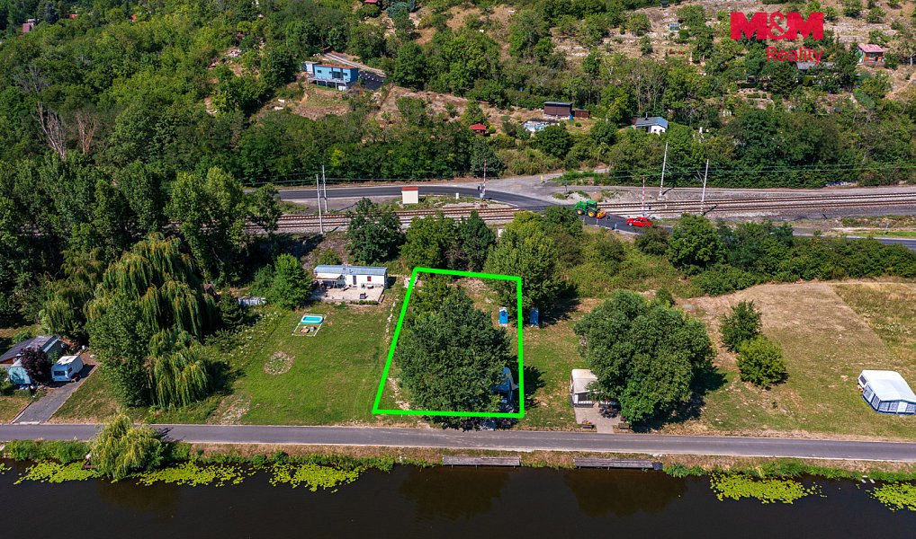 Prodej zahrady 449 m², Křešice – náhled fotky 26