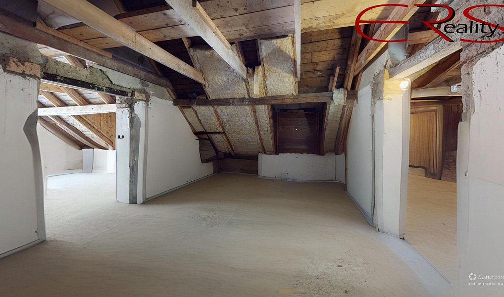 Prodej ubytovacího objektu 394 m², Pěnčín – náhled fotky 12