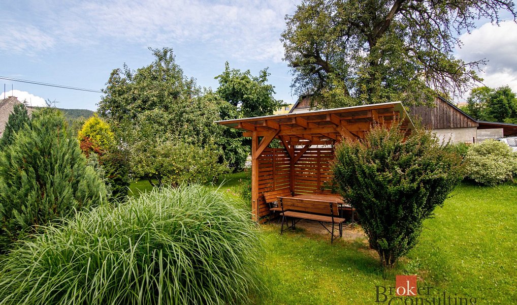 Prodej domu 161 m² s pozemkem 1 012 m², Vrbno pod Pradědem – náhled fotky 18