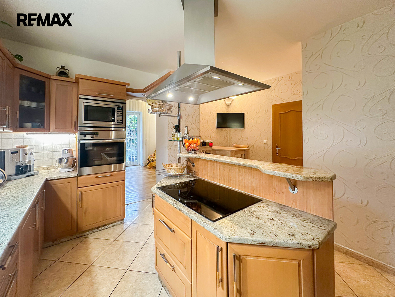 Prodej domu 355 m² s pozemkem 637 m² — photo 4