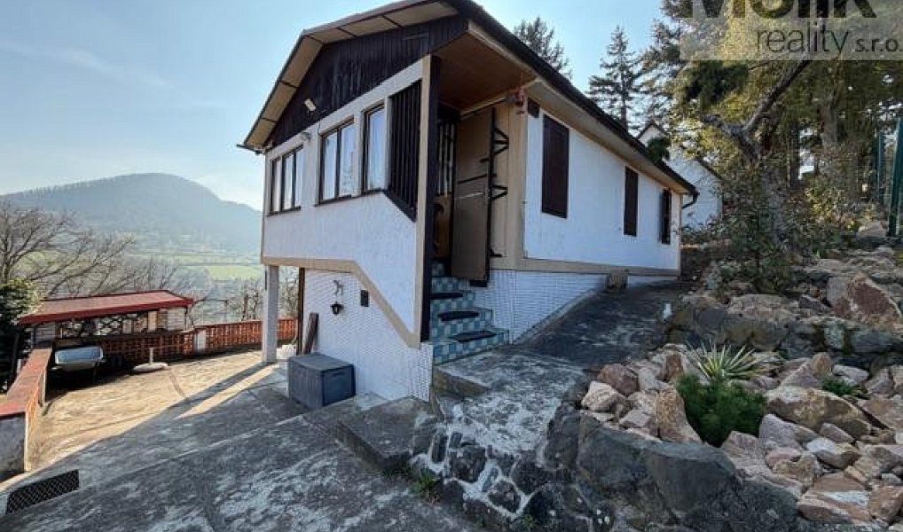 Prodej chaty/chalupy 777 m² s pozemkem 733 m², Dolní Zálezly – náhled fotky 4