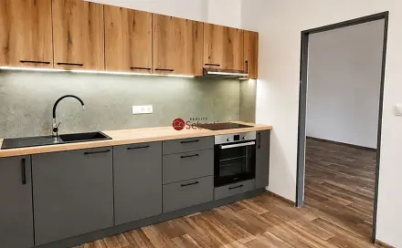 Pronájem bytu 2+kk 50 m², Pardubice