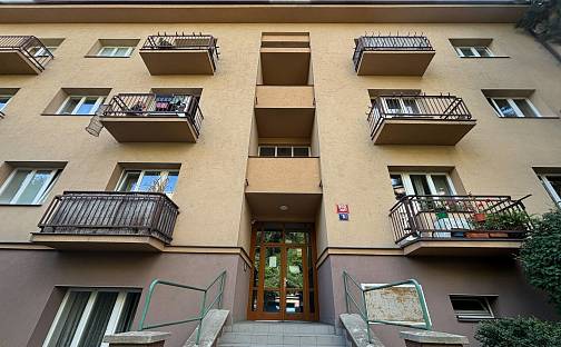 Pronájem bytu 1+kk 29 m², K vodojemu, Praha 5 - Smíchov