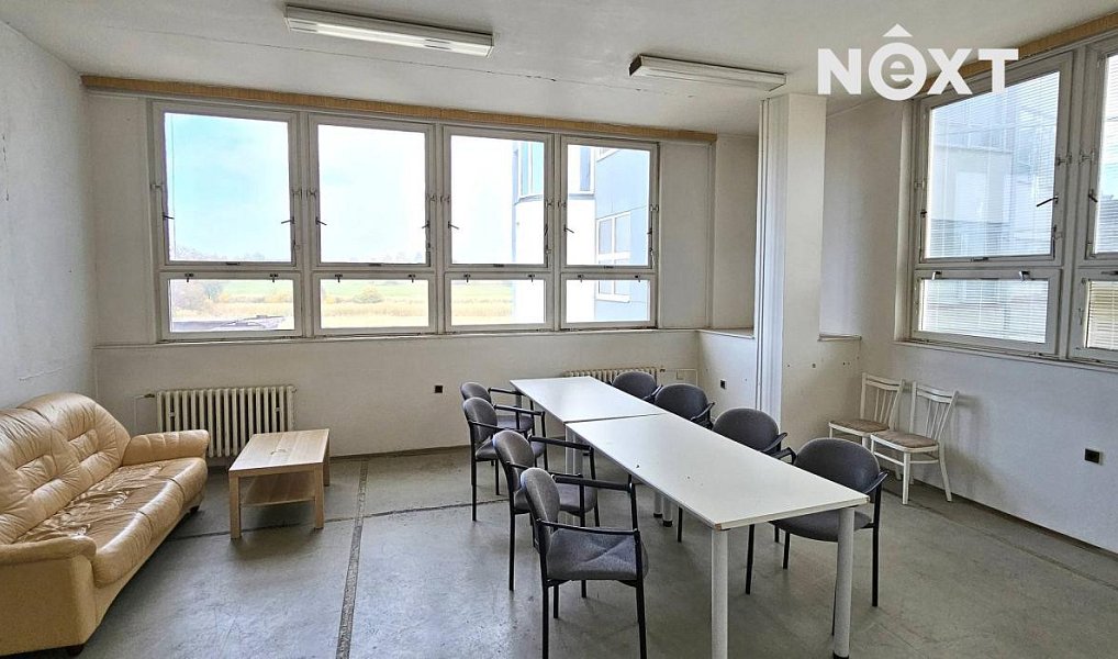 Pronájem kanceláře 68 m², Tábor – náhled fotky 3