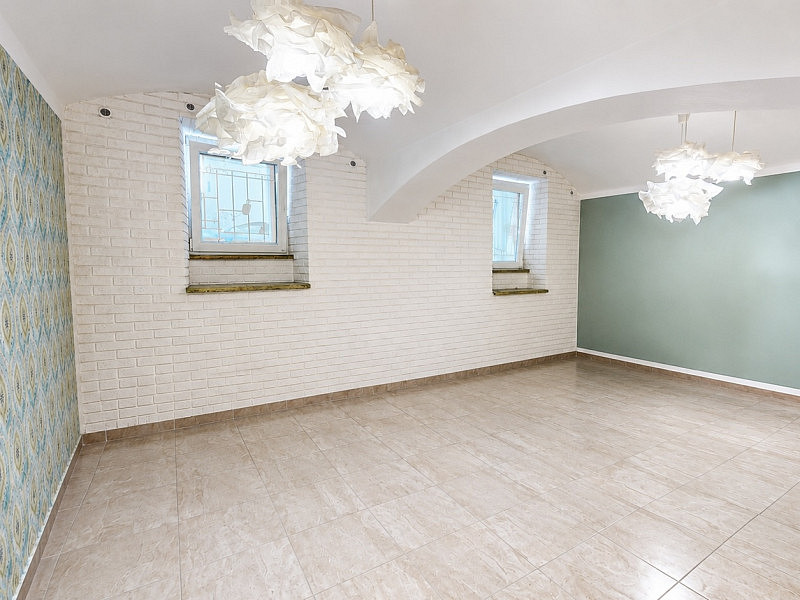 Prodej kanceláře 57 m² – fotografie 2