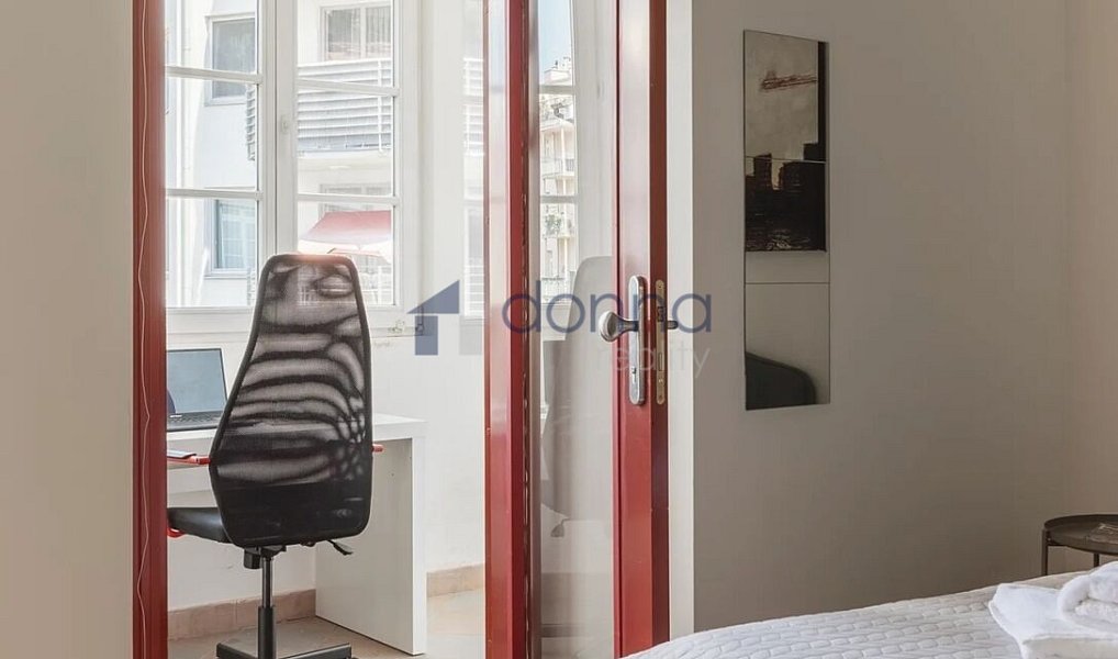 Pronájem bytu 3+kk 100 m², Praha – náhled fotky 14
