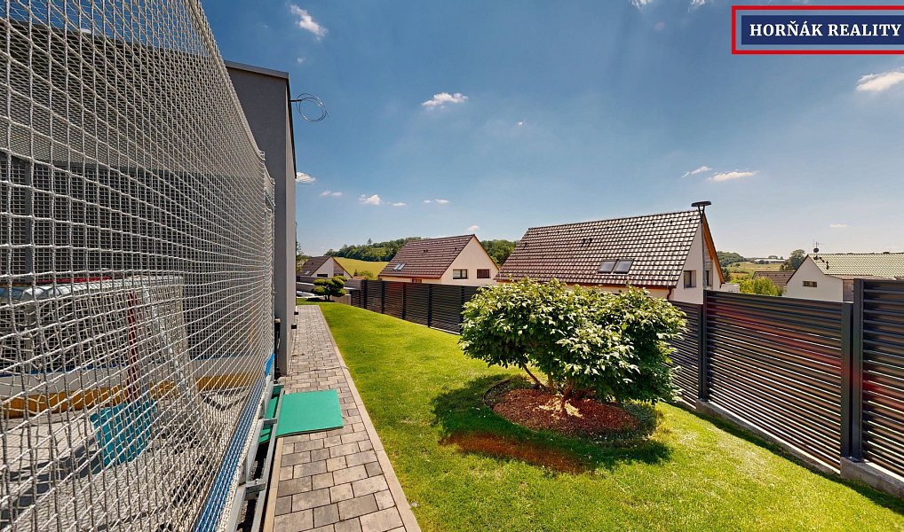 Prodej domu 288 m² s pozemkem 863 m², Ochoz u Brna – náhled fotky 21