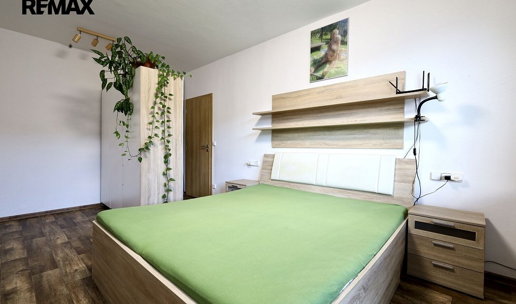 Prodej bytu 4+1 99 m², Poniklá – náhled fotky 12