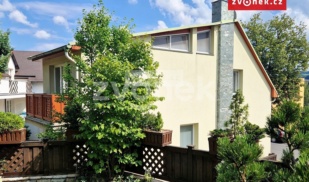 Pronájem domu 270 m² s pozemkem 200 m², Zlín – náhled fotky 27