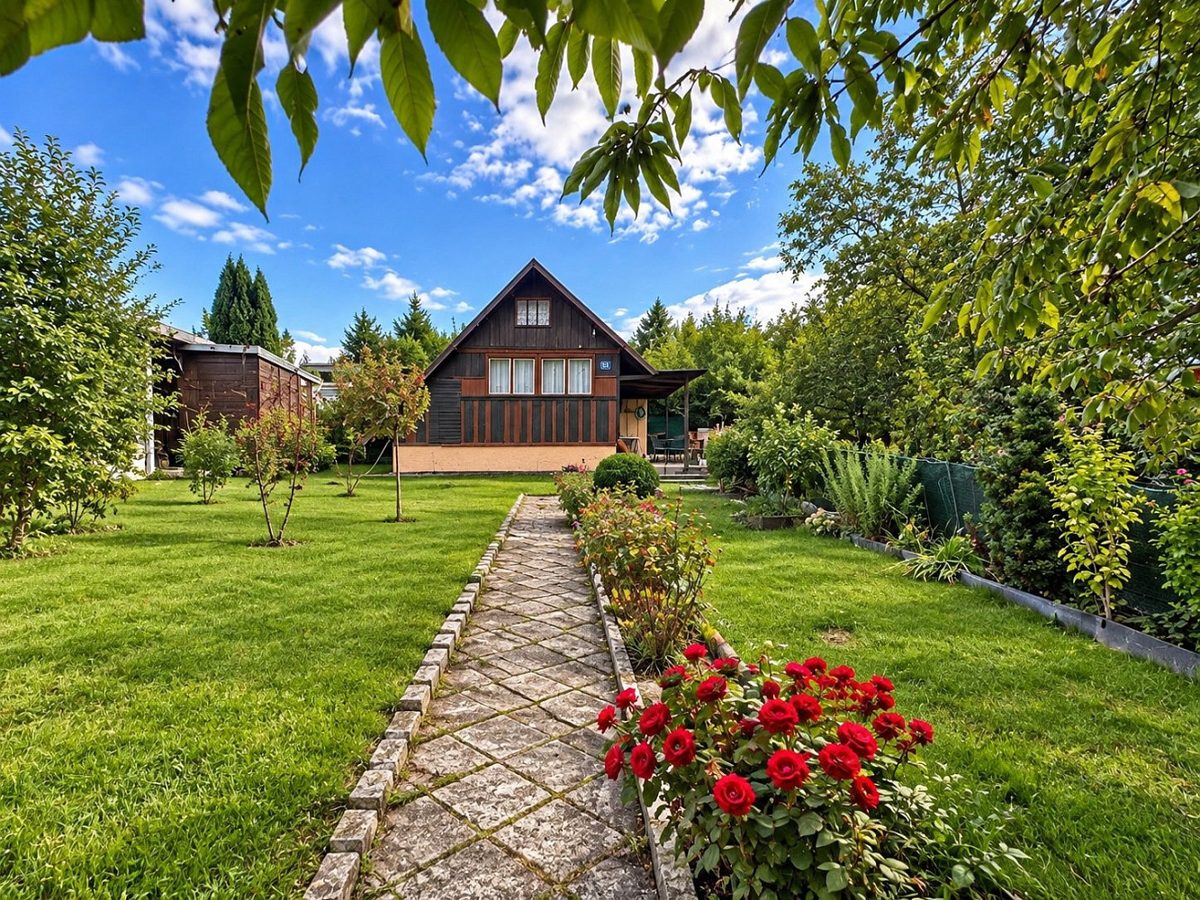 Prodej chaty/chalupy 40 m² s pozemkem 281 m² – fotografie 2