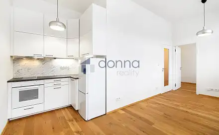 Pronájem bytu 2+kk 37 m²