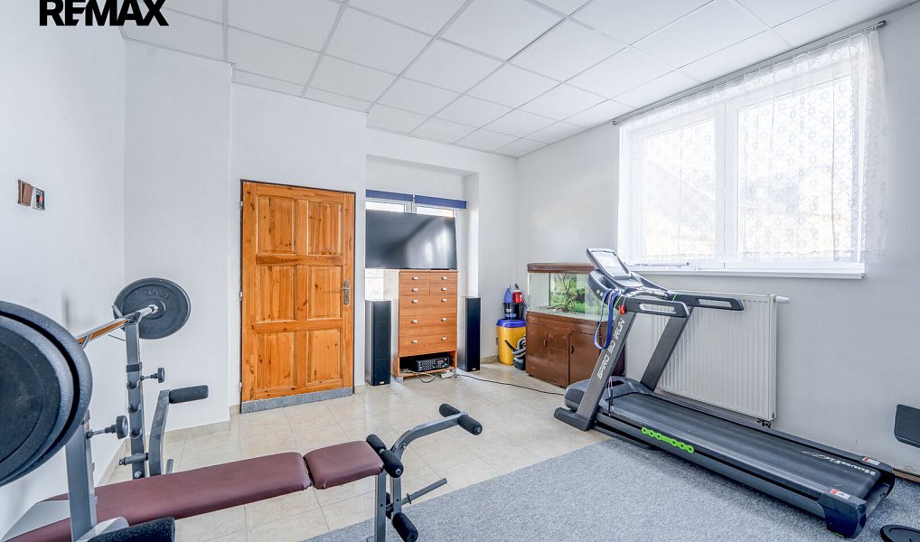 Prodej domu 180 m² s pozemkem 190 m², Stachy – náhled fotky 30
