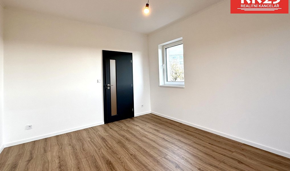 Prodej domu 200 m² s pozemkem 497 m², Velká Hleďsebe – náhled fotky 29