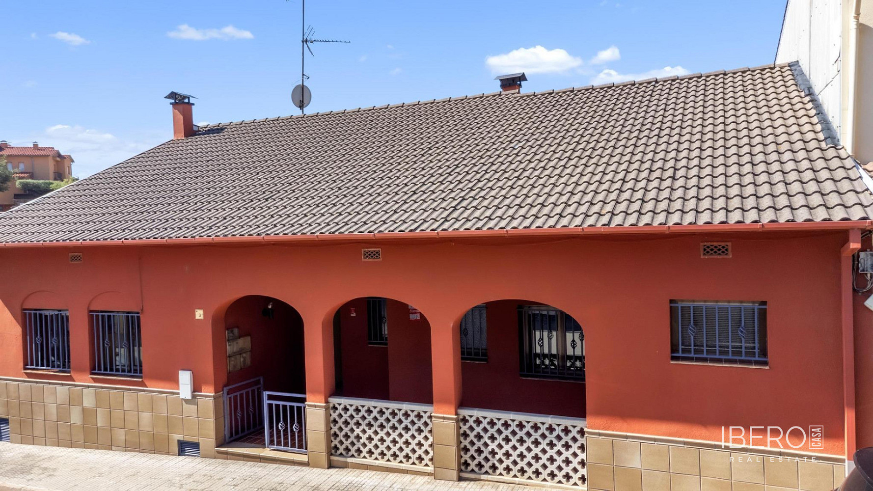 Prodej domu 255 m² s pozemkem 425 m² — photo 3
