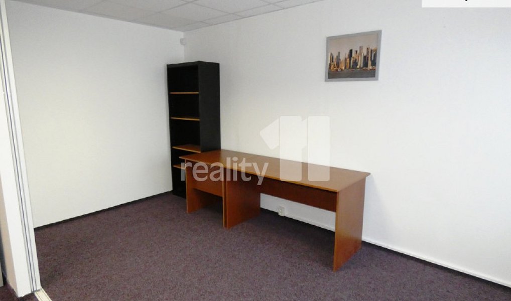 Pronájem kanceláře 37 m², Jesenice – náhled fotky 5