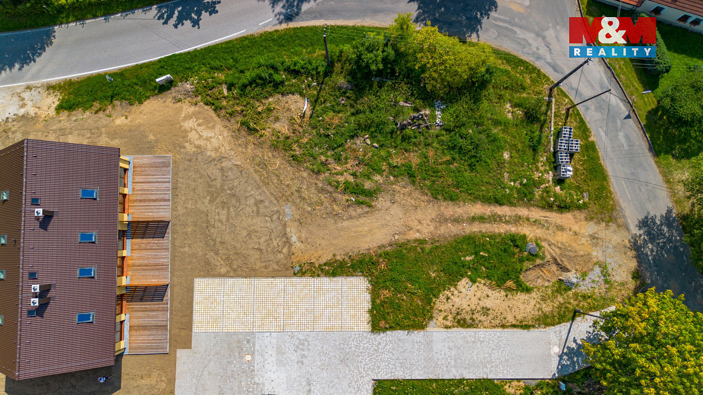 Prodej stavebního pozemku 800 m² – fotografie 5
