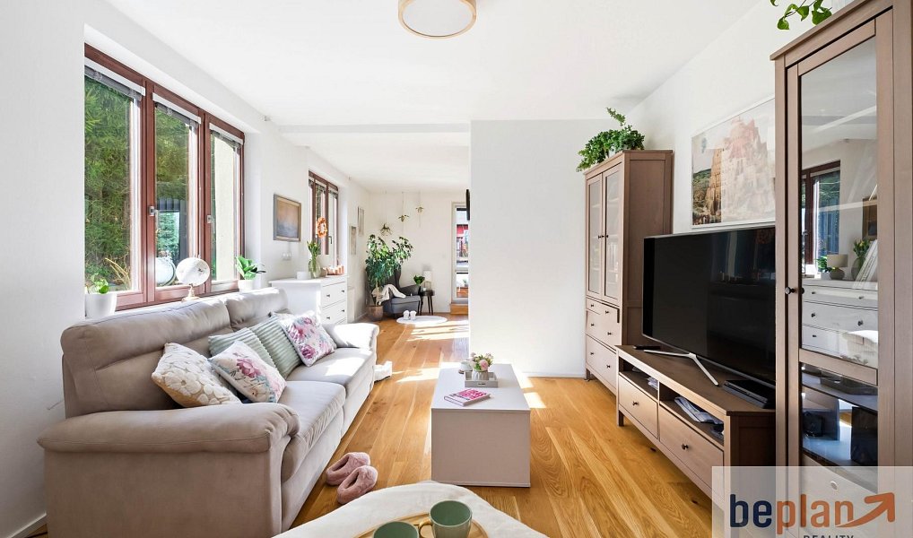 Prodej domu 161 m² s pozemkem 530 m², Kamenice – náhled fotky 5