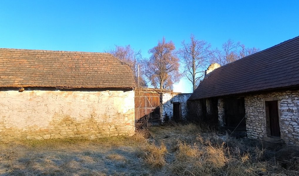 Prodej chaty/chalupy 145 m² s pozemkem 1 340 m², Rovná – náhled fotky 6