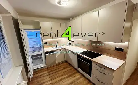 Pronájem bytu 2+1 56 m²