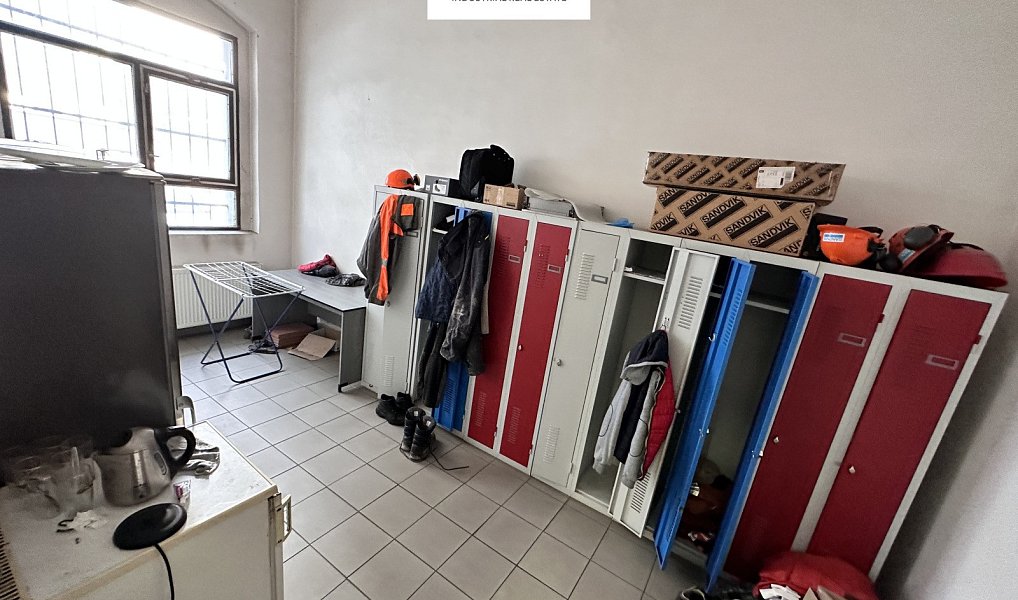 Prodej skladovacích prostor 1 088 m², Králův Dvůr – náhled fotky 20