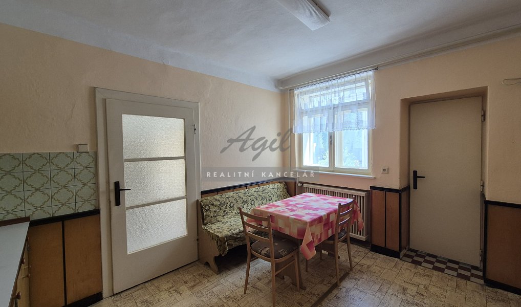 Prodej domu 256 m² s pozemkem 256 m², Šlapanice – náhled fotky 3