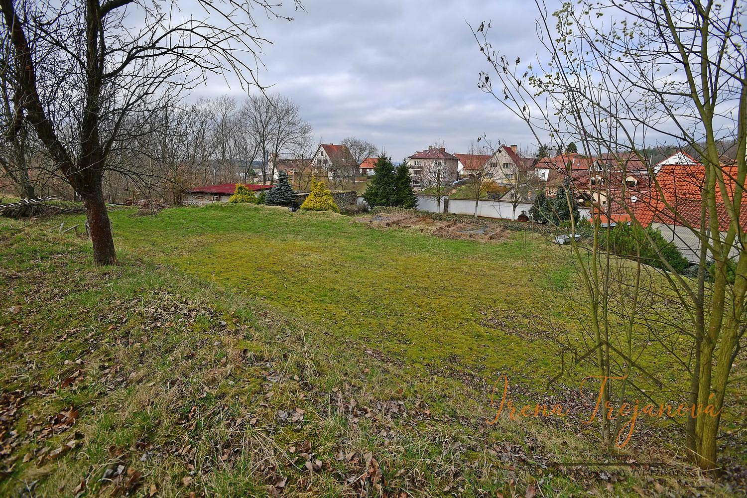 Stavební Pozemek 1040 m², Okrouhlice /Benešov – pohled 2