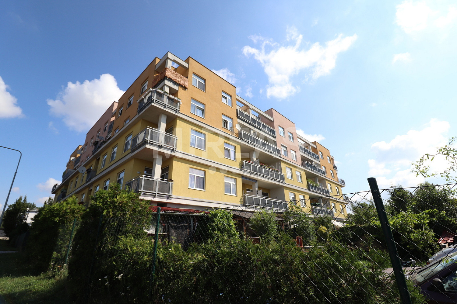 Prodej bytu 2+kk 77 m²