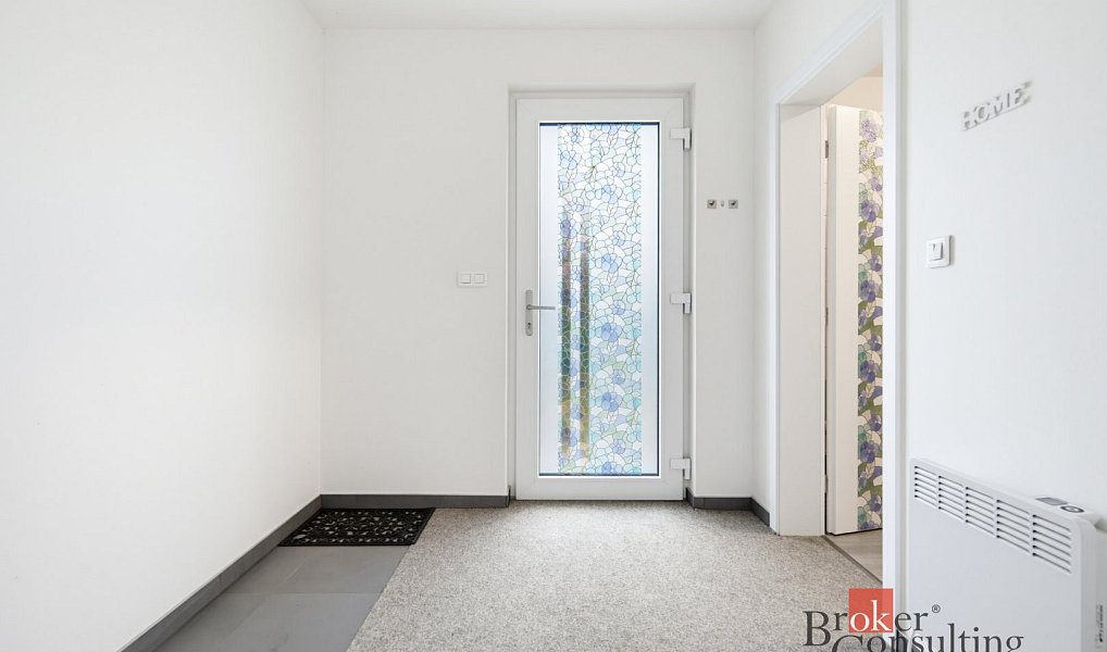 Prodej bytu 3+kk 104 m², Smiřice – náhled fotky 23