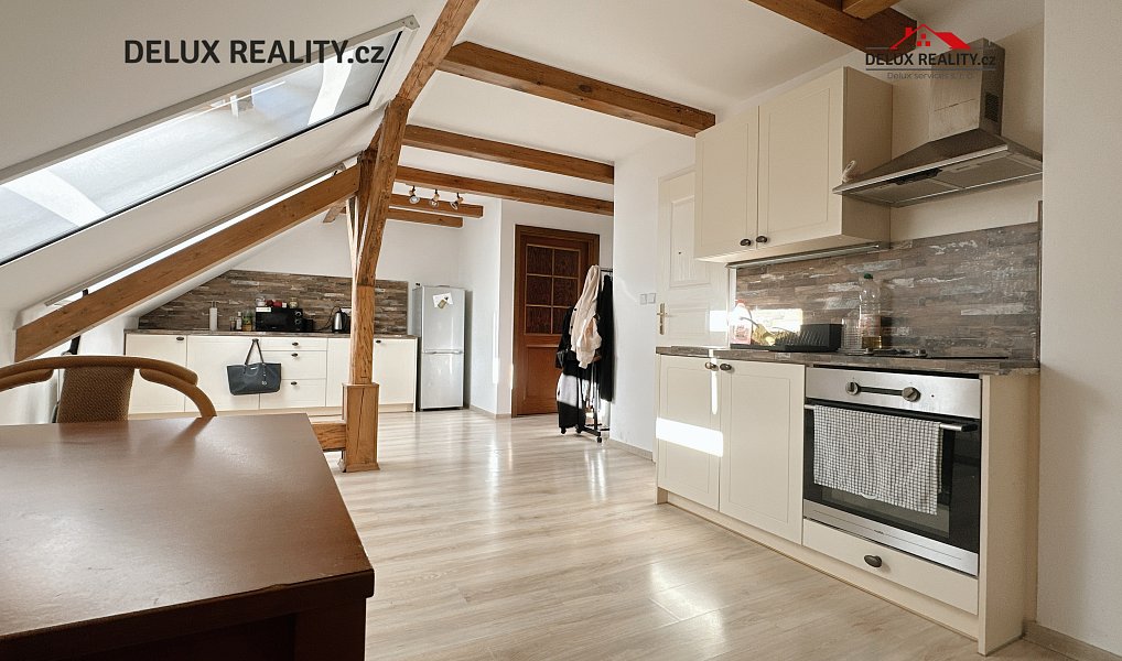 Prodej domu 186 m² s pozemkem 258 m², Znojmo – náhled fotky 6
