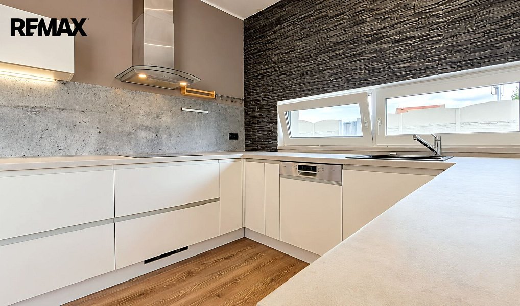 Prodej domu 92 m² s pozemkem 787 m², Tuhaň – náhled fotky 8
