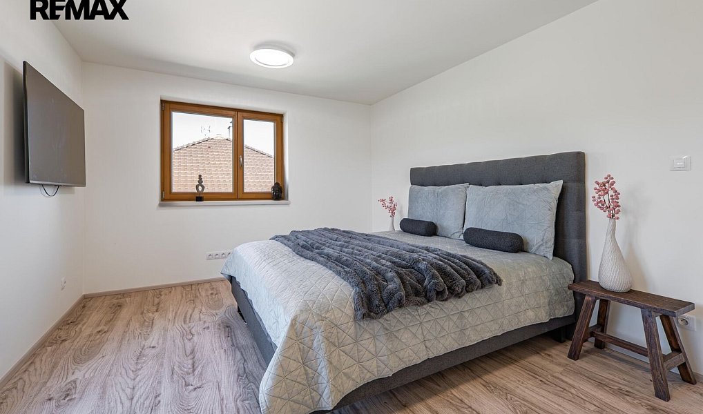 Prodej domu 162 m² s pozemkem 1 947 m², Zvánovice – náhled fotky 5