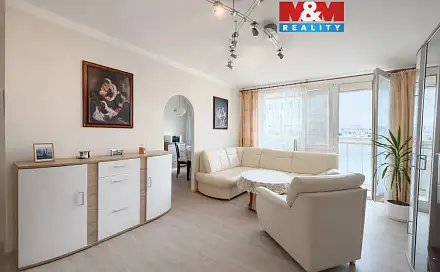 Prodej bytu 3+1 72 m², Parmská, Praha 10 - Horní Měcholupy