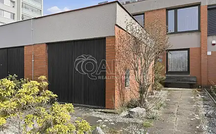 Prodej domu 183 m² s pozemkem 242 m², Eledrova, Praha 8 - Bohnice