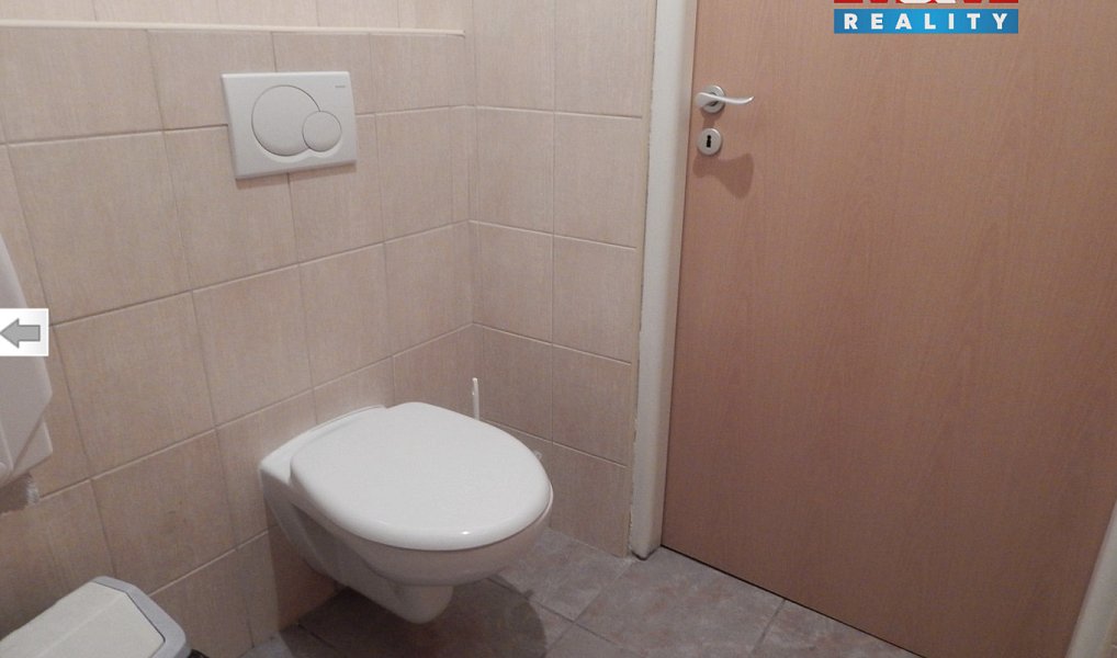 Pronájem kanceláře 16 m², Zlín – náhled fotky 4