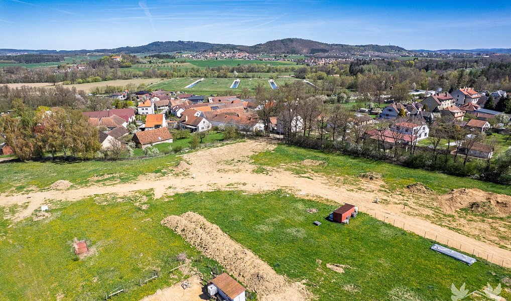 Prodej stavebního pozemku 1 219 m², Pracejovice – náhled fotky 7