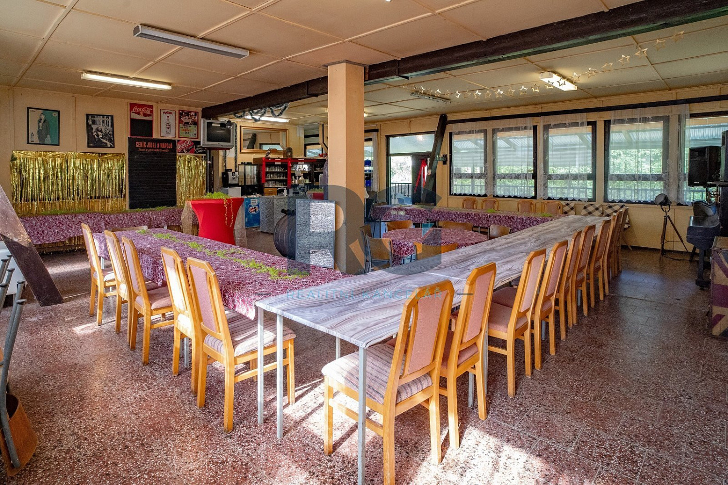 Prodej obchodních prostor 822 m² – fotografie 5