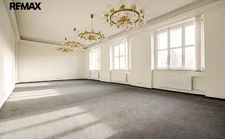 Pronájem kanceláře 65 m², Mírové náměstí, Louny